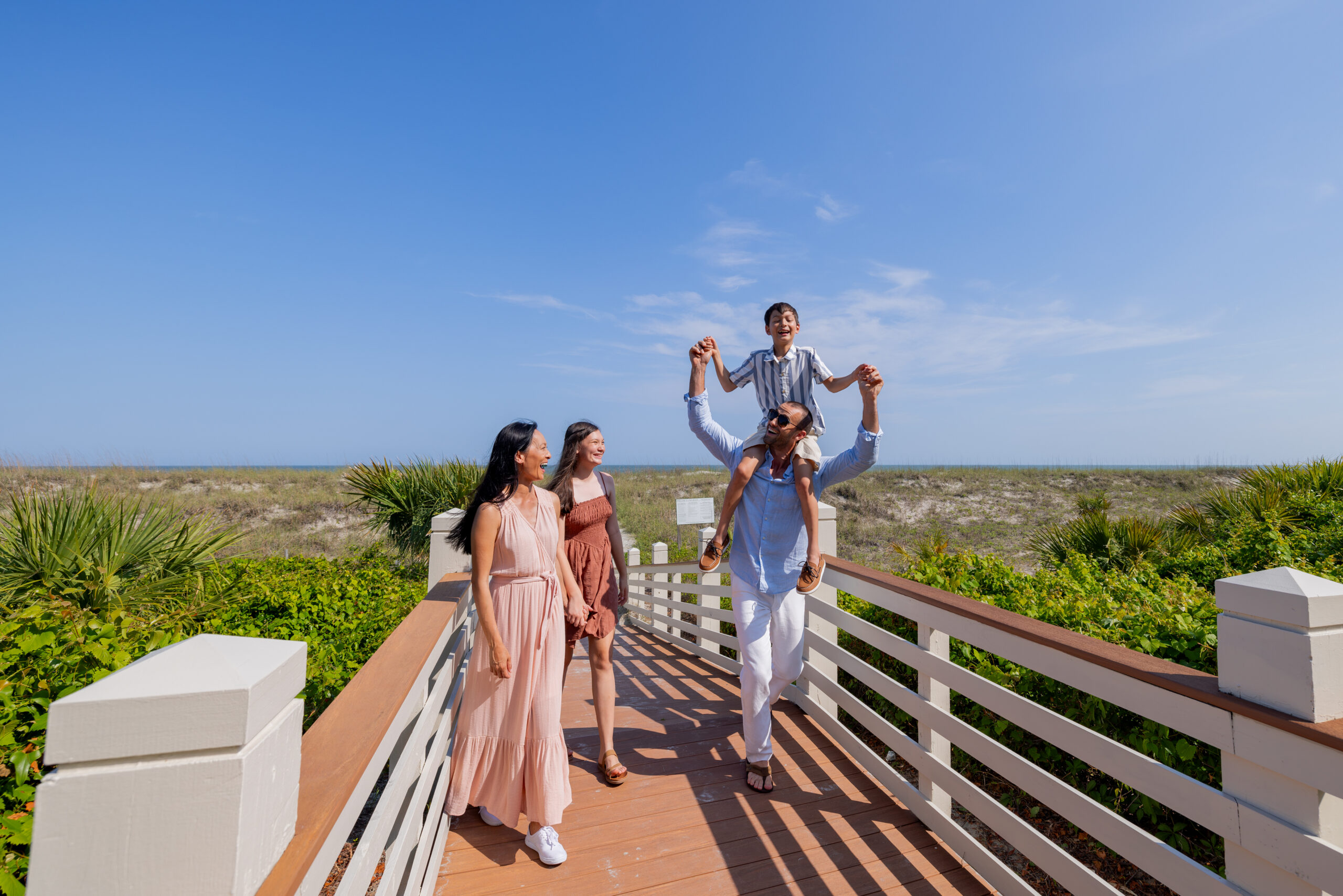 Sonesta Hilton Head Island outside family image.